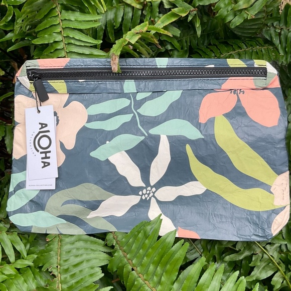 ALOHA Collection Handbags - ALOHA COLLECTION Large Pouch NWT